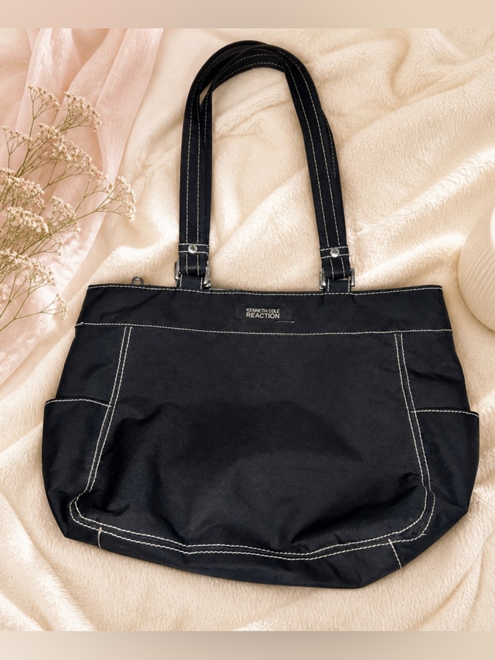 Kenneth Cole Reaction Black Shoulder Bag Everyday Tote Purse